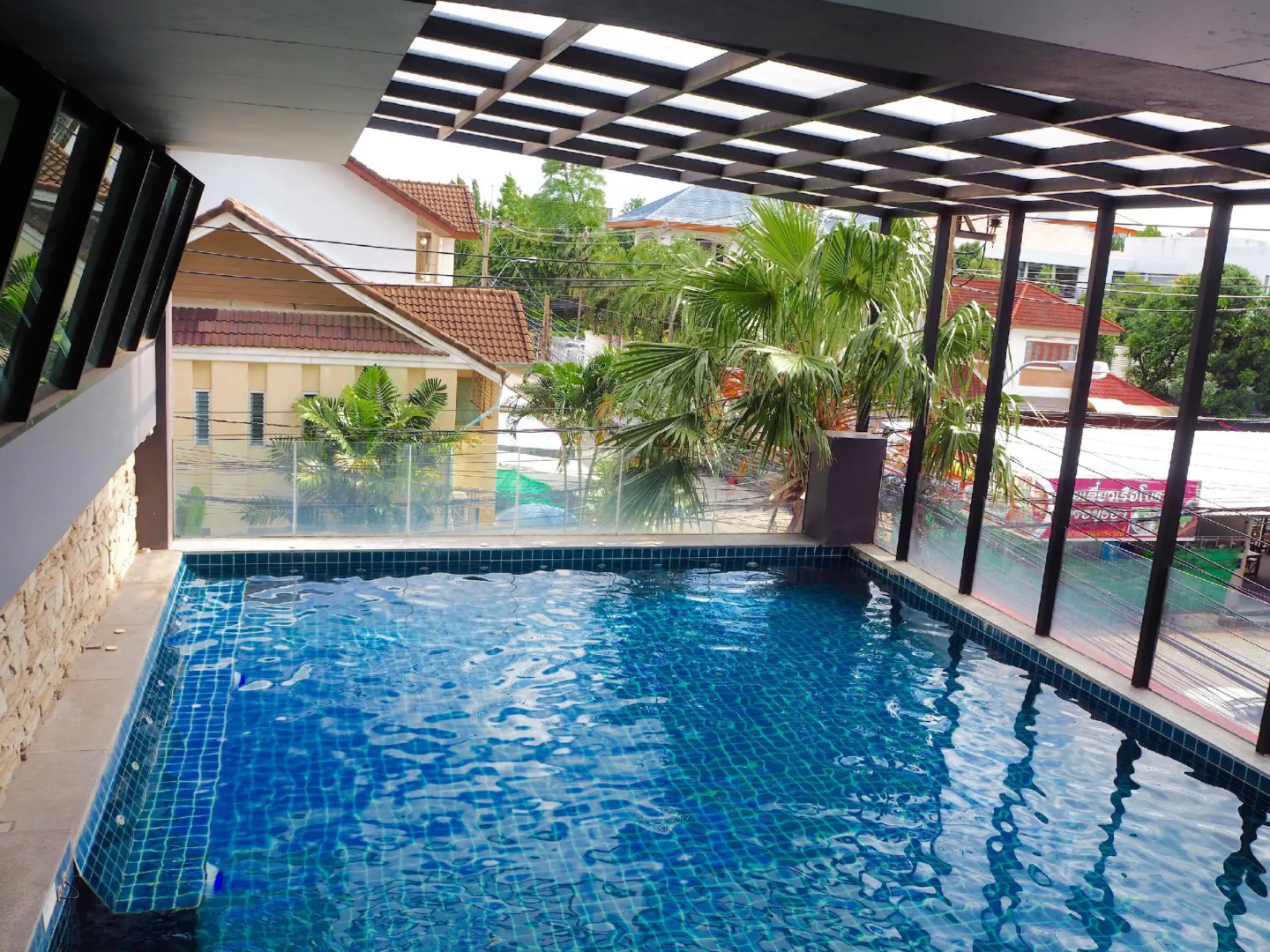 Max Pavillage Bangkok