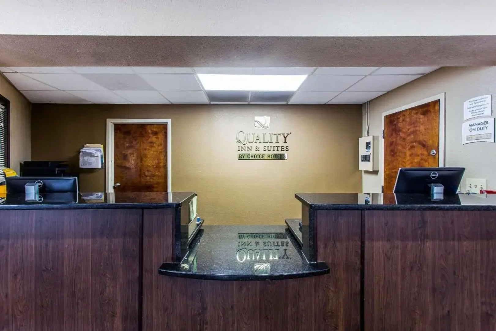 Comfort Inn & Suites