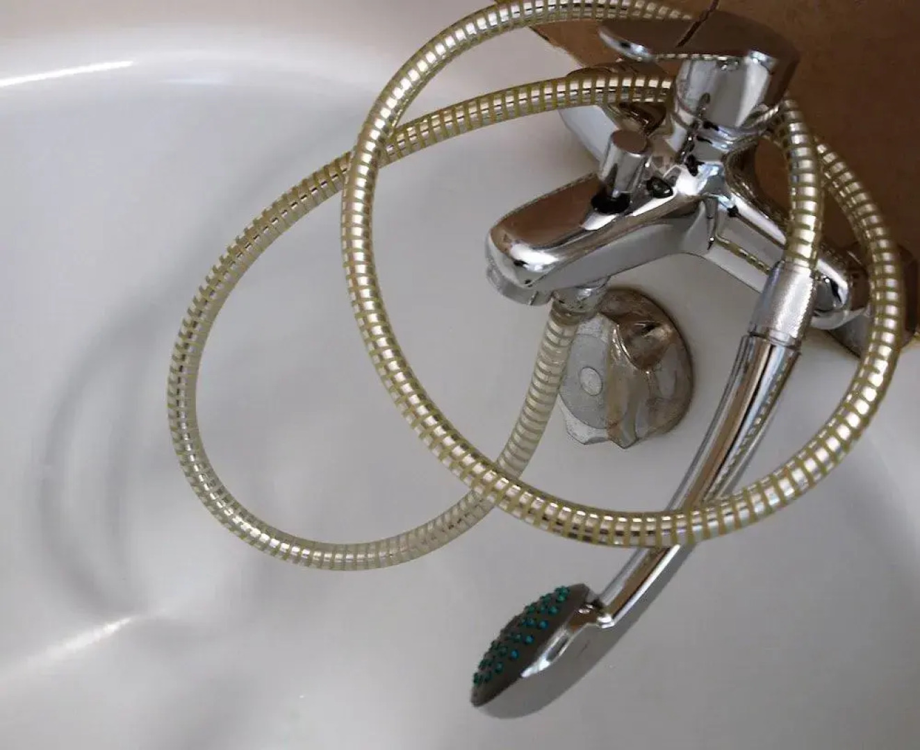 AVOCADO Hôtel Restaurant Bar