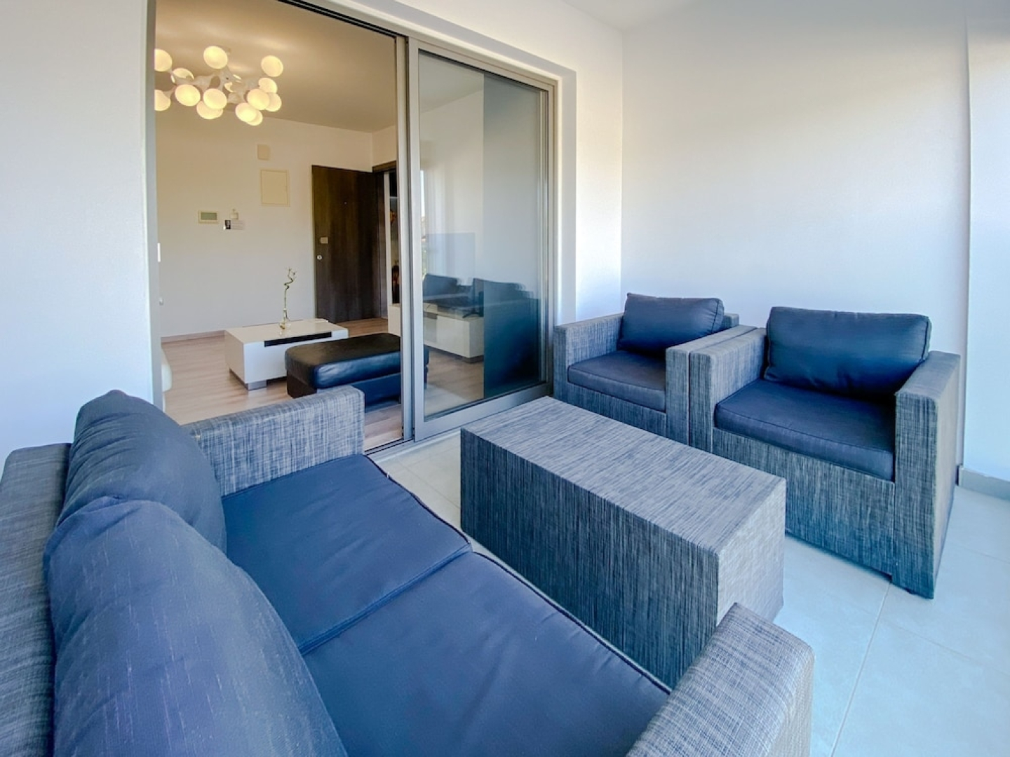 Phaedrus Living City Flat Rafaella 6