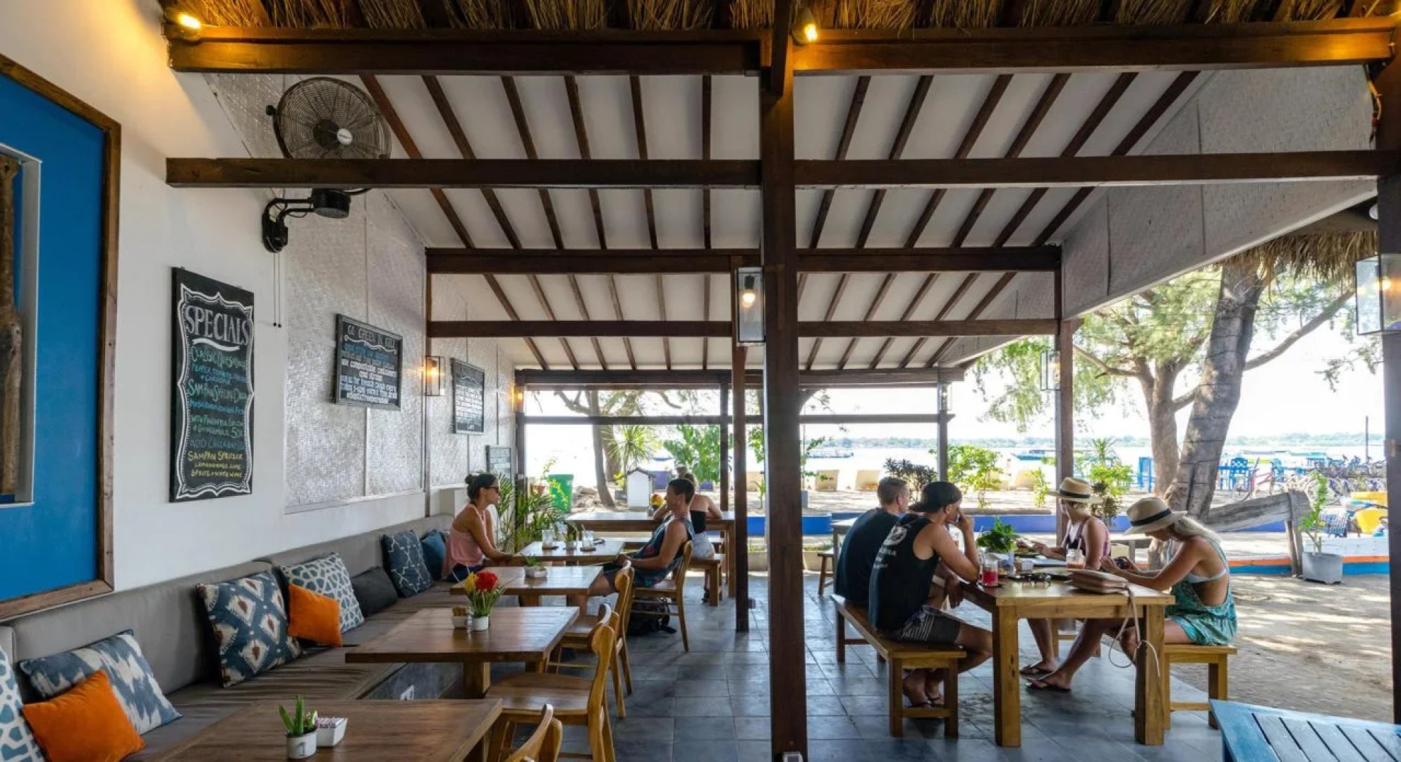 Bale Sampan Bungalows