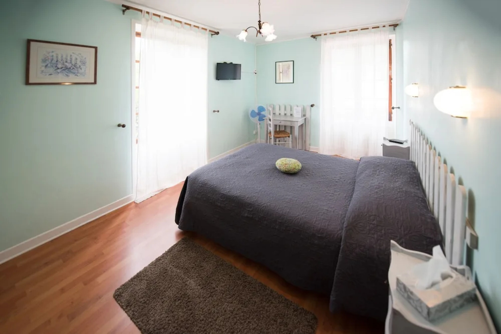 Logis Hôtel Domaine les Falaises