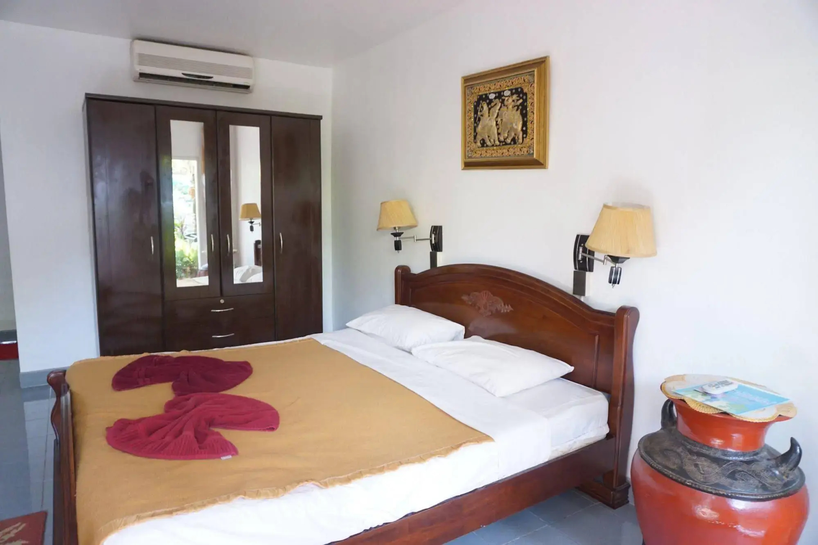 Thomas Udon Thai House Resort & Hotel