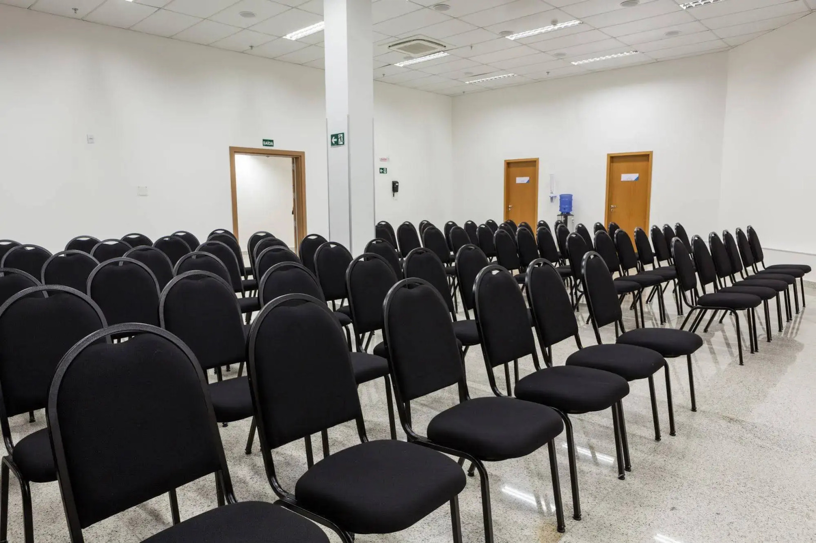 San Diego Express Barro Preto