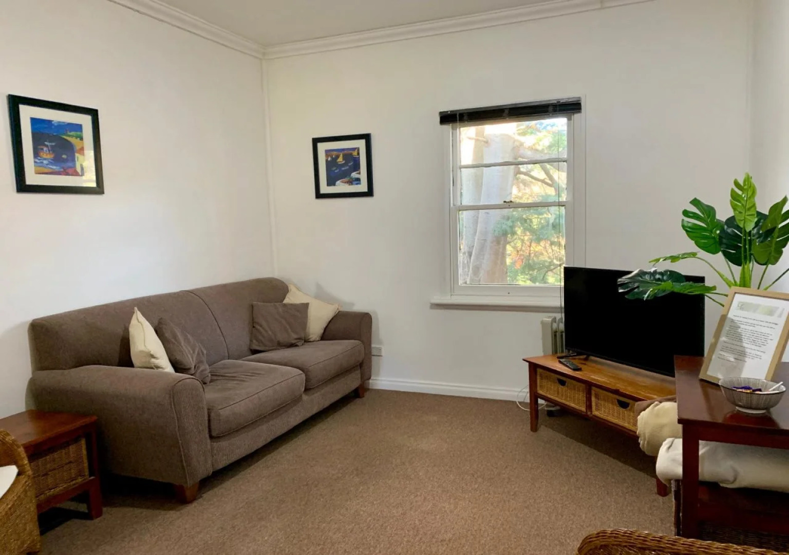 Giants Table and Cottages