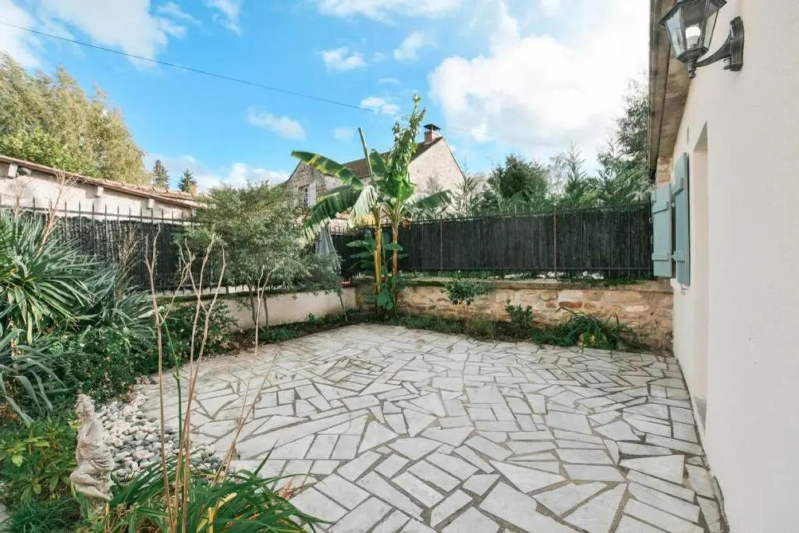 Instant Fleury, studio cosy avec jardin secret