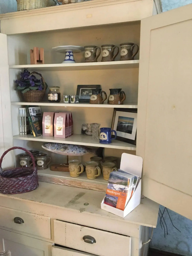 White Swan Inn Bed & Breakfast