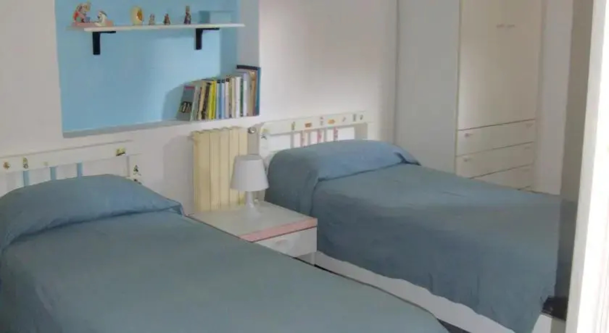 Villetta tra mare e ulivi