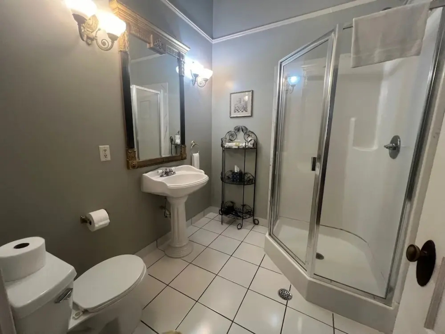 Historic Michabelle Inn