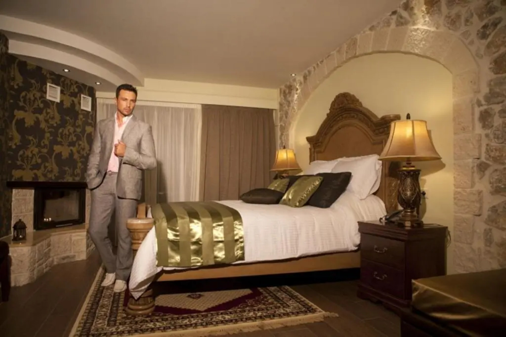 Arhontopetra Suites & Spa