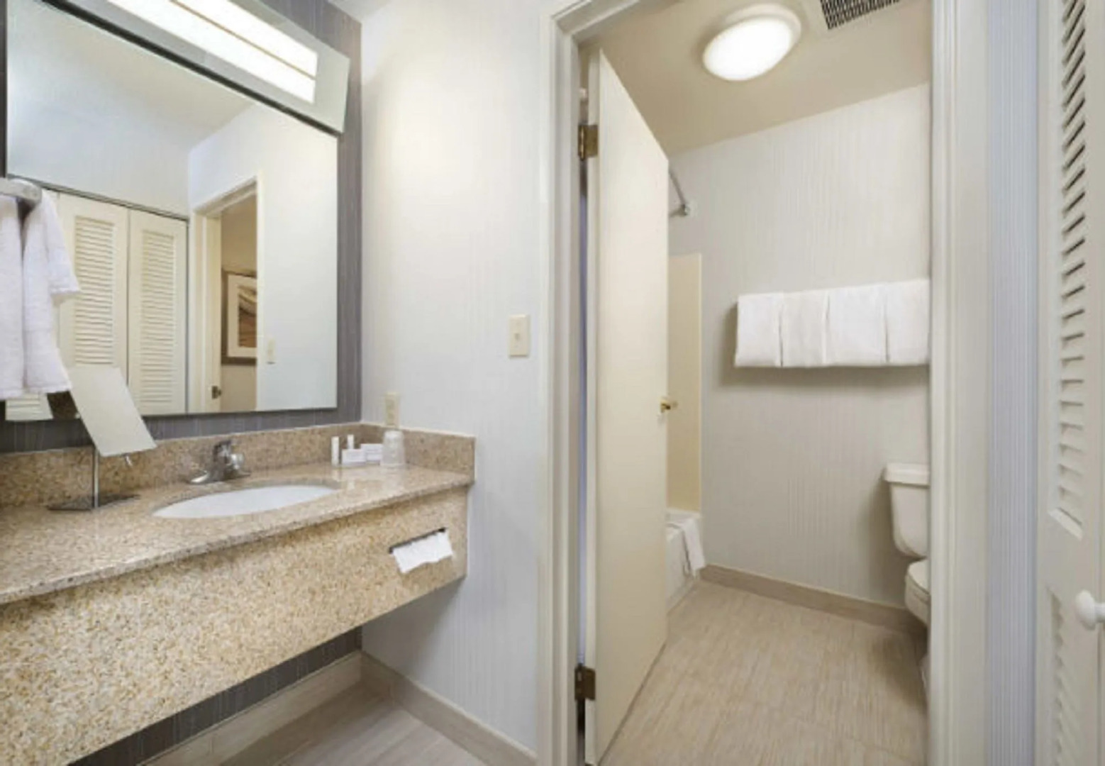 Courtyard by Marriott Mishawaka-University Area