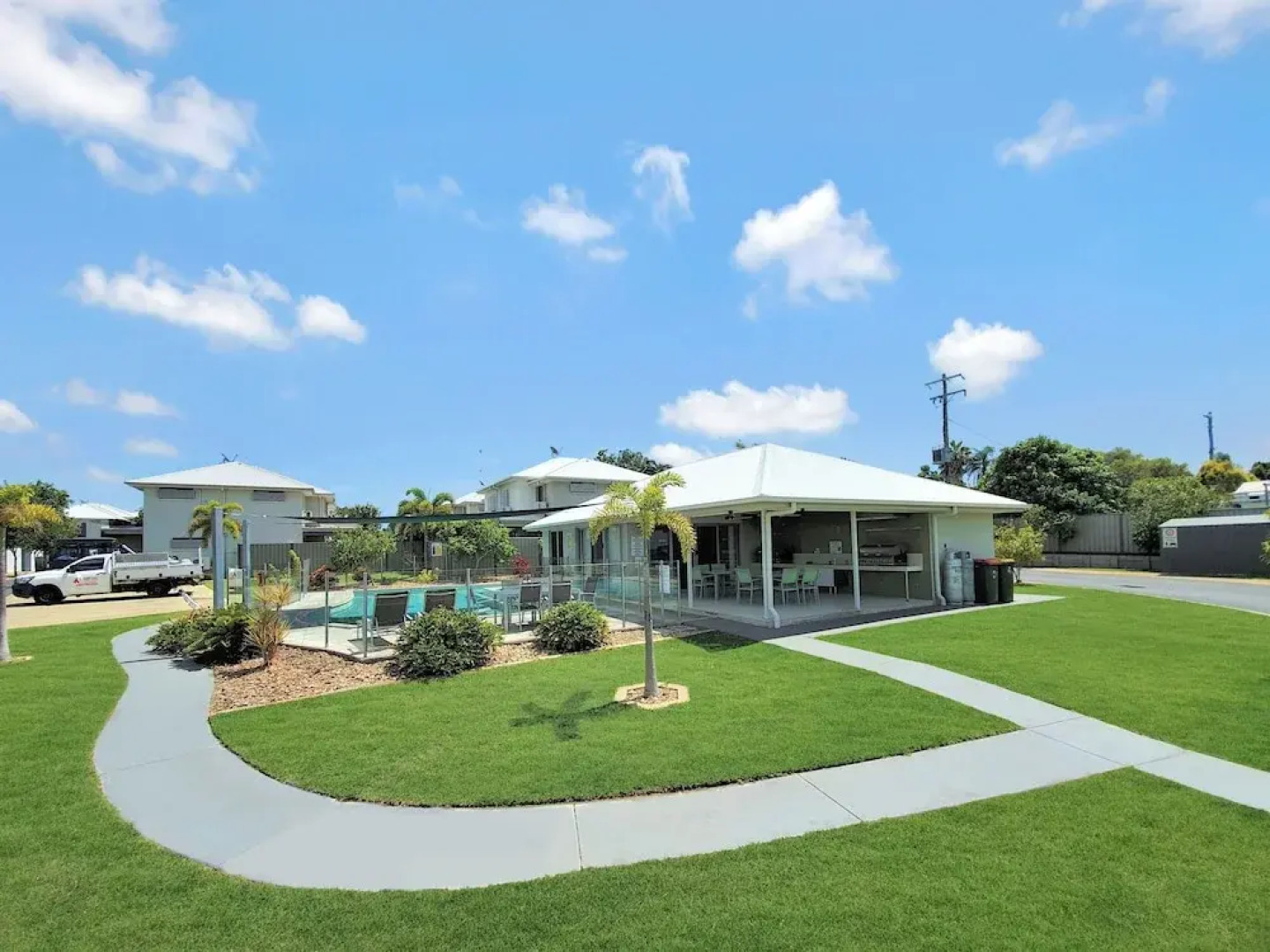 Lillypilly Resort Apartments