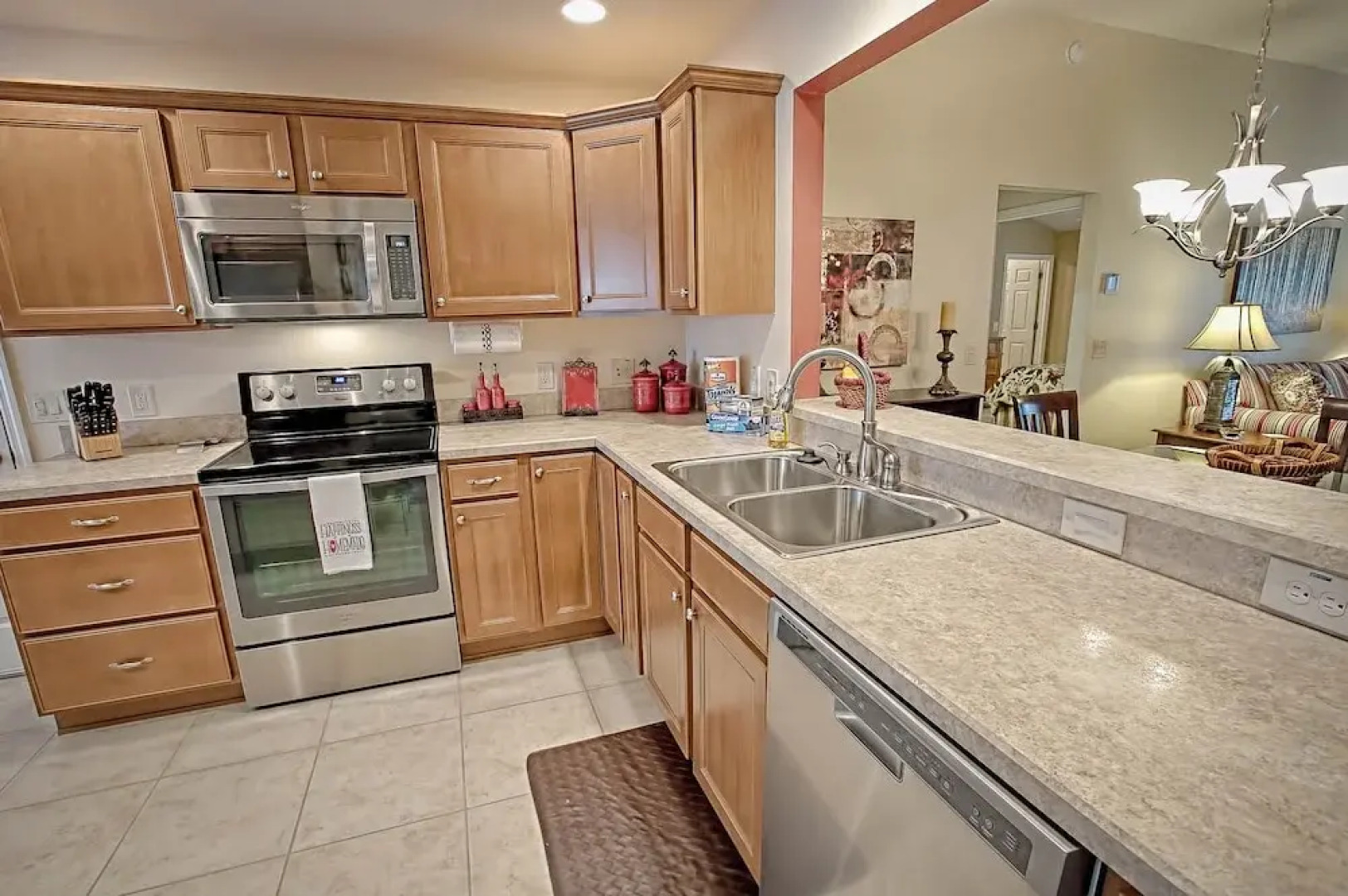 Enisgrove Way Home 3 Bedroom by The VIR Group