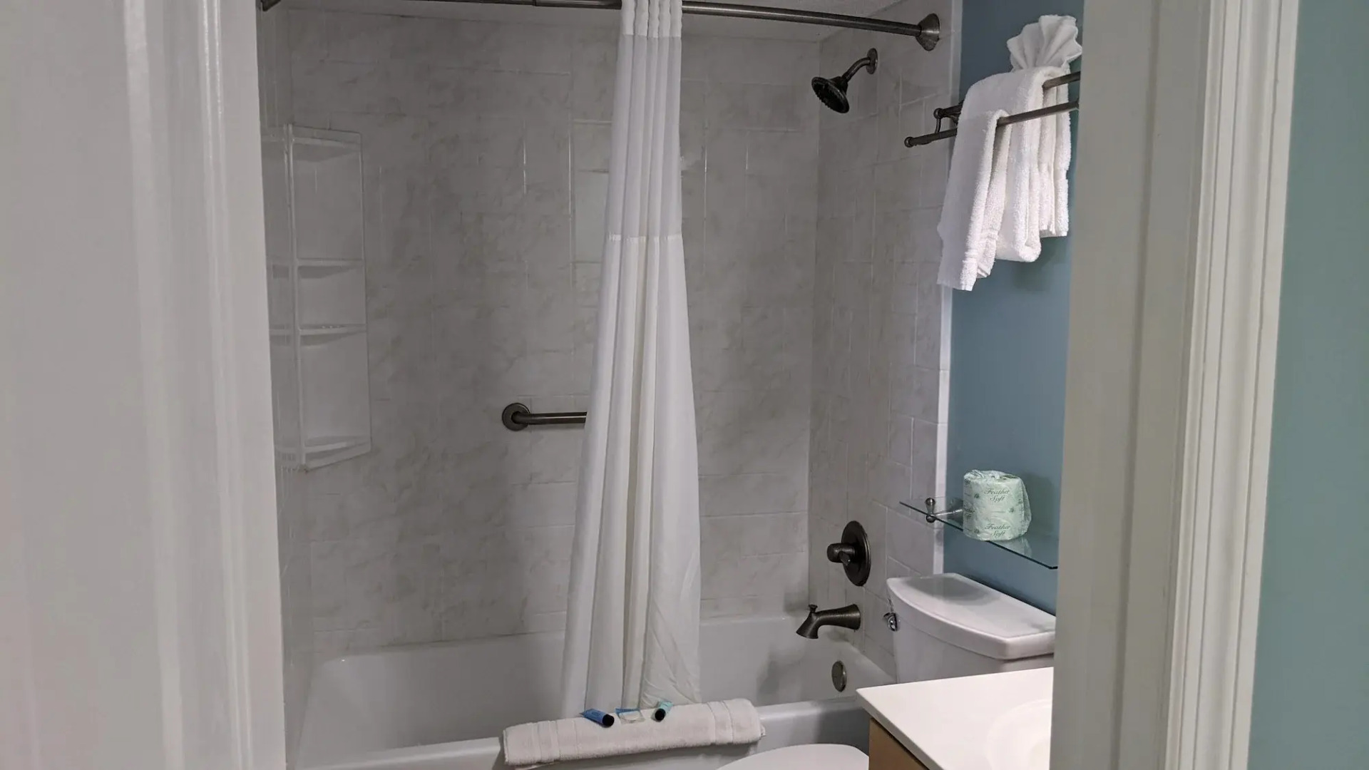 Shell Island Resort - All Oceanfront Suites