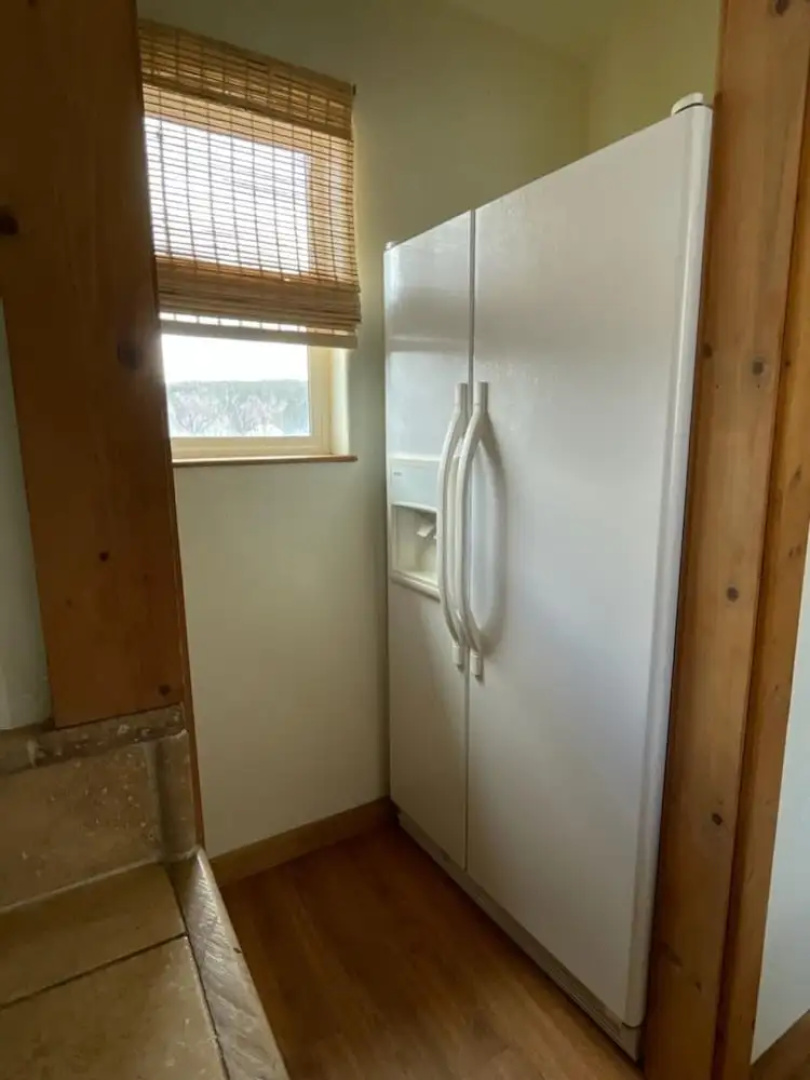 Pet Friendly Downtown Green Cabin Haven
