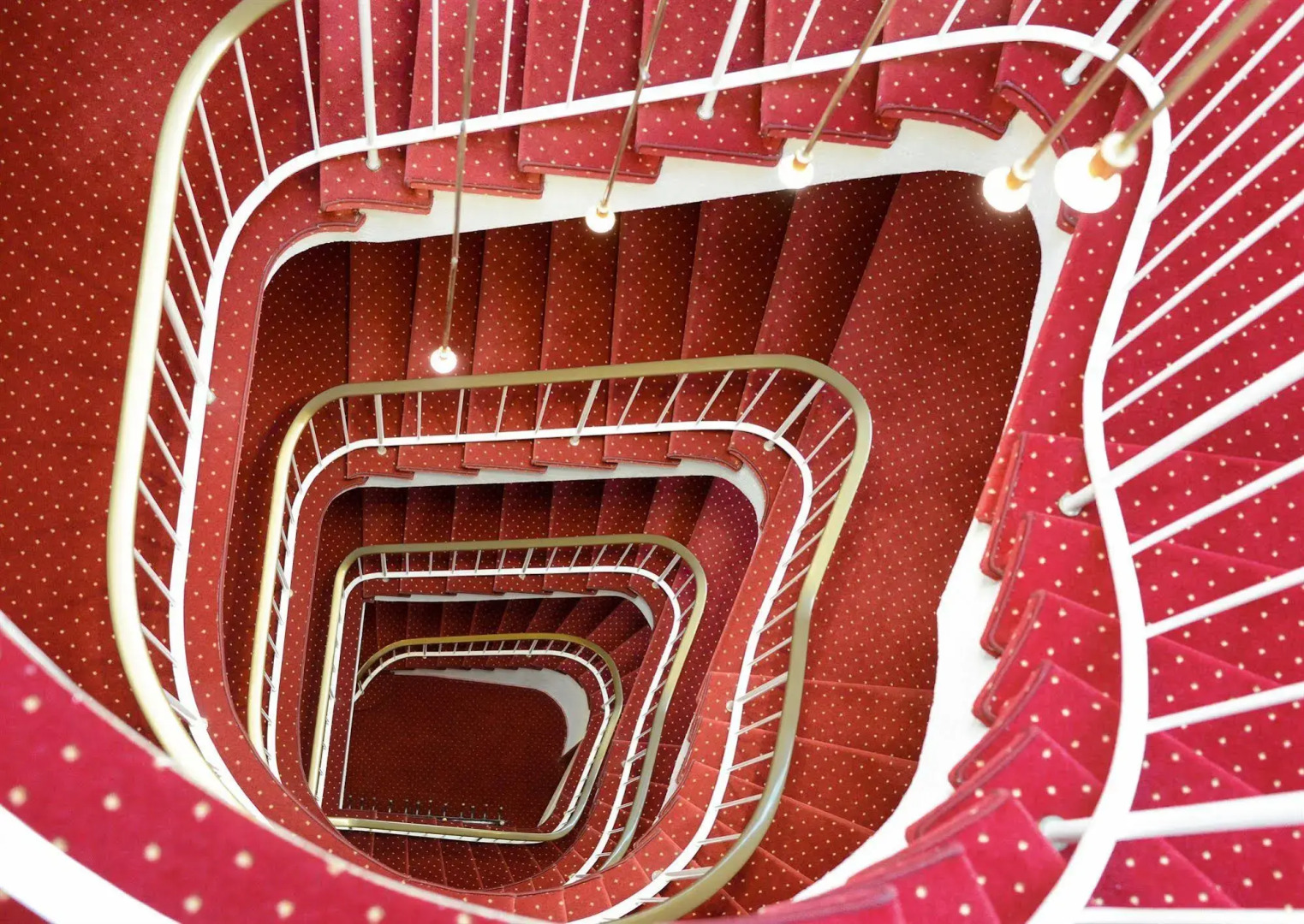 Tante ALMA's Mülheimer Hotel