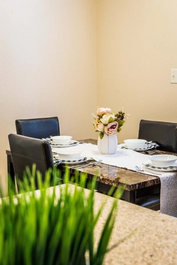 Beautifully Designed Concord Apartment