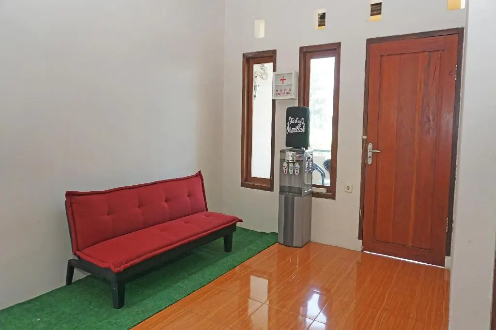 OYO 2860 The Castury Homestay Syariah