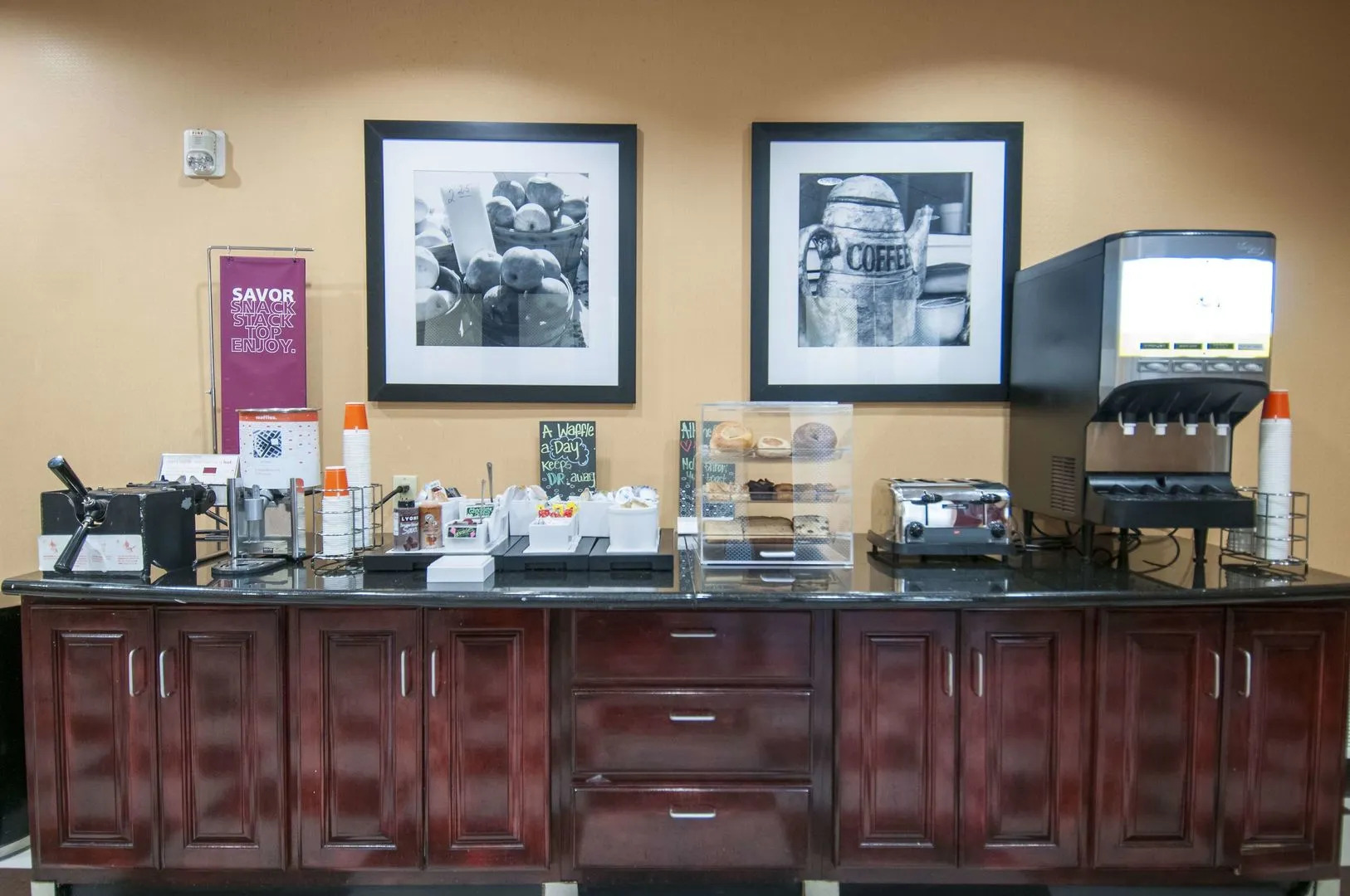 Hampton Inn & Suites Waxahachie