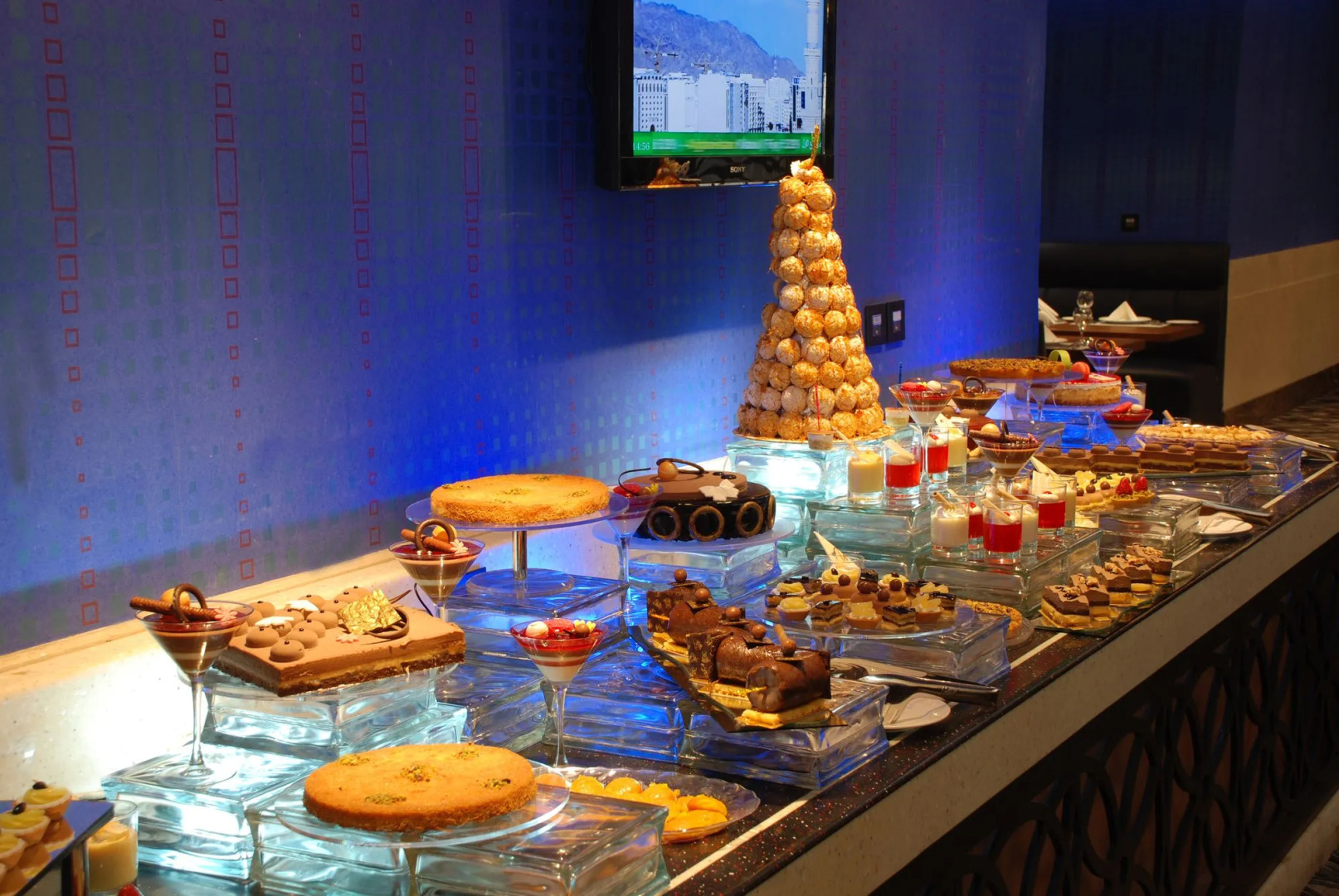 Gloria Al Madinah, Al Fayroz Al Massi