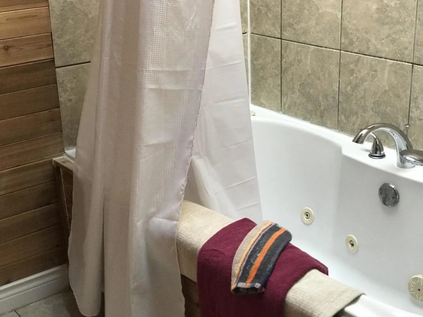 Whispering Waves Cottages