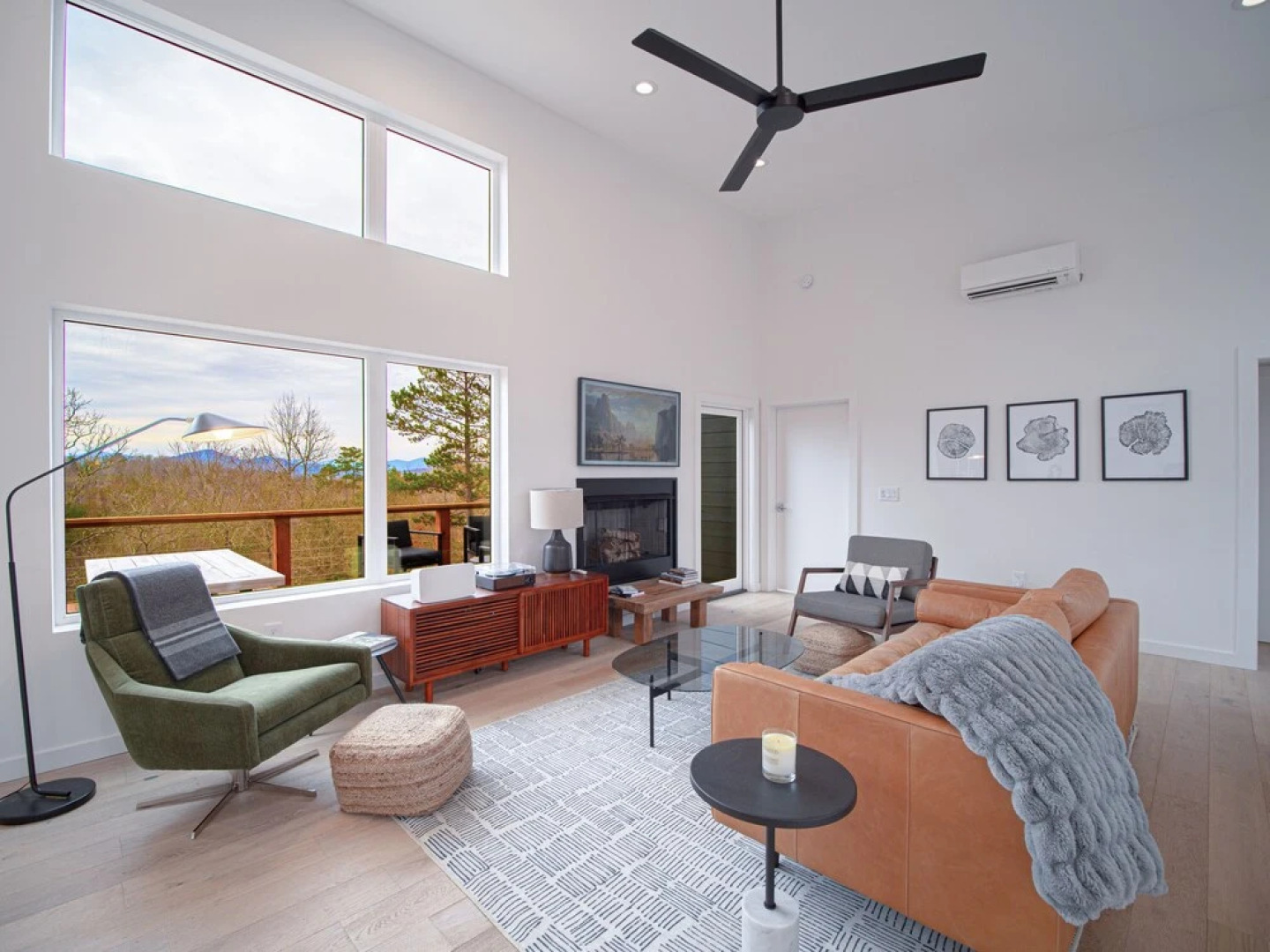 EcoModMtn Stunning mountain views