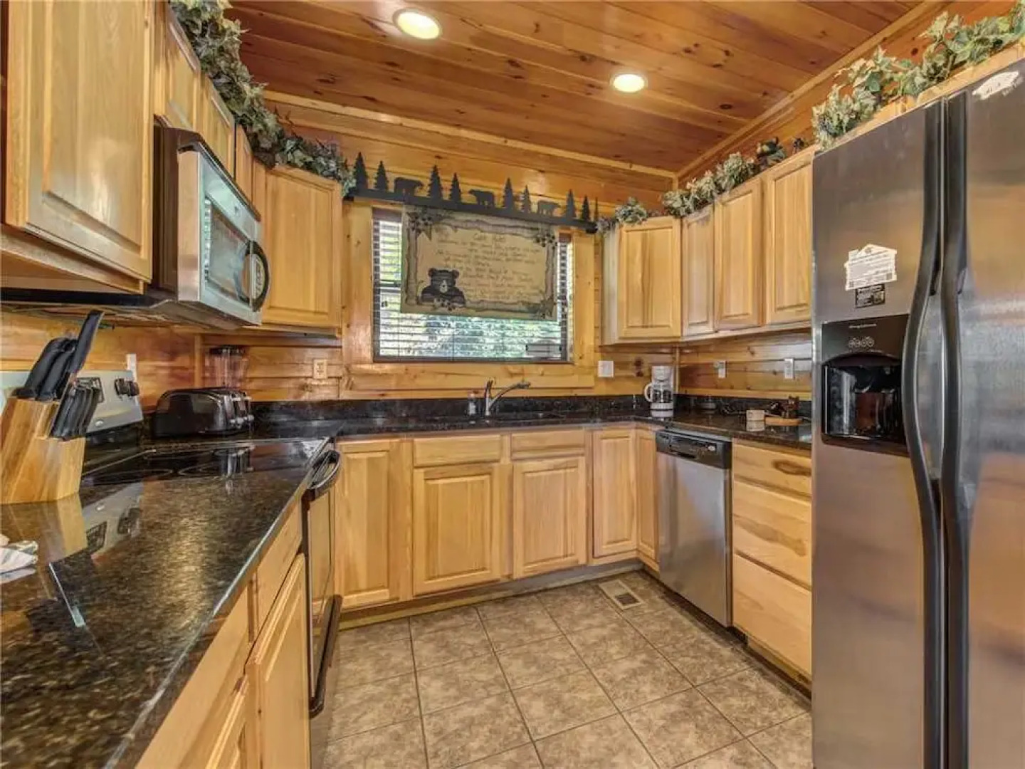 Destinys Heavenly View - Five Bedroom Cabin