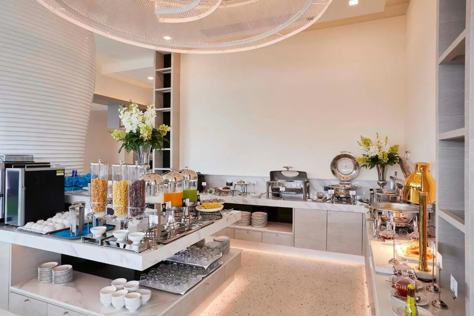 Elmas Cha-Am Design Hotel (SHA Extra Plus)