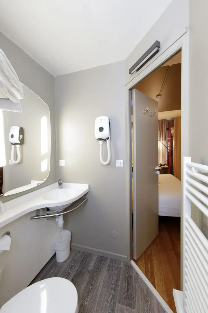 Hôtel ibis Dole Sud Choisey