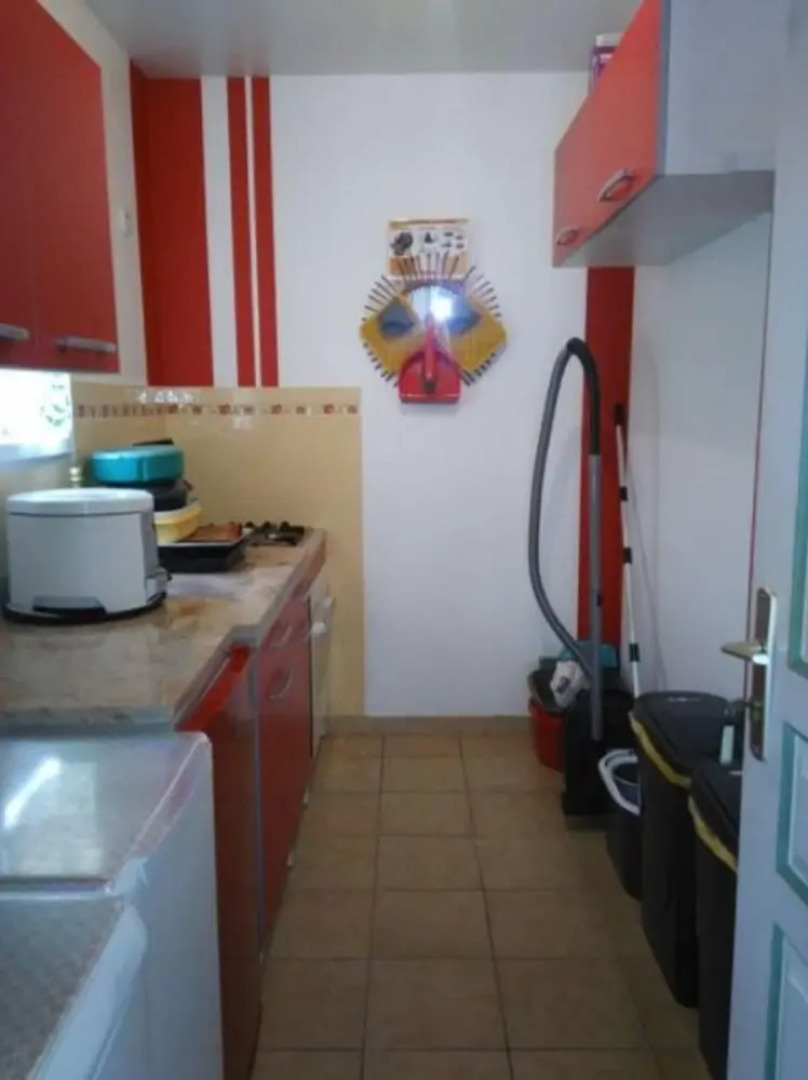 Villa With 3 Bedrooms In Lavergne, With Wonderful Lake View, Private Pool, Furnished Garden - 186 Km From The Beach