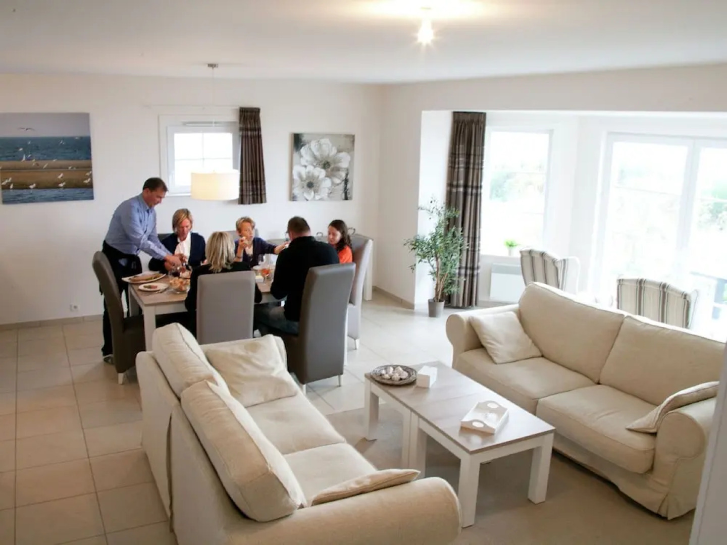 Luxury holiday home 800 m. from the beach of Équihen-Plage