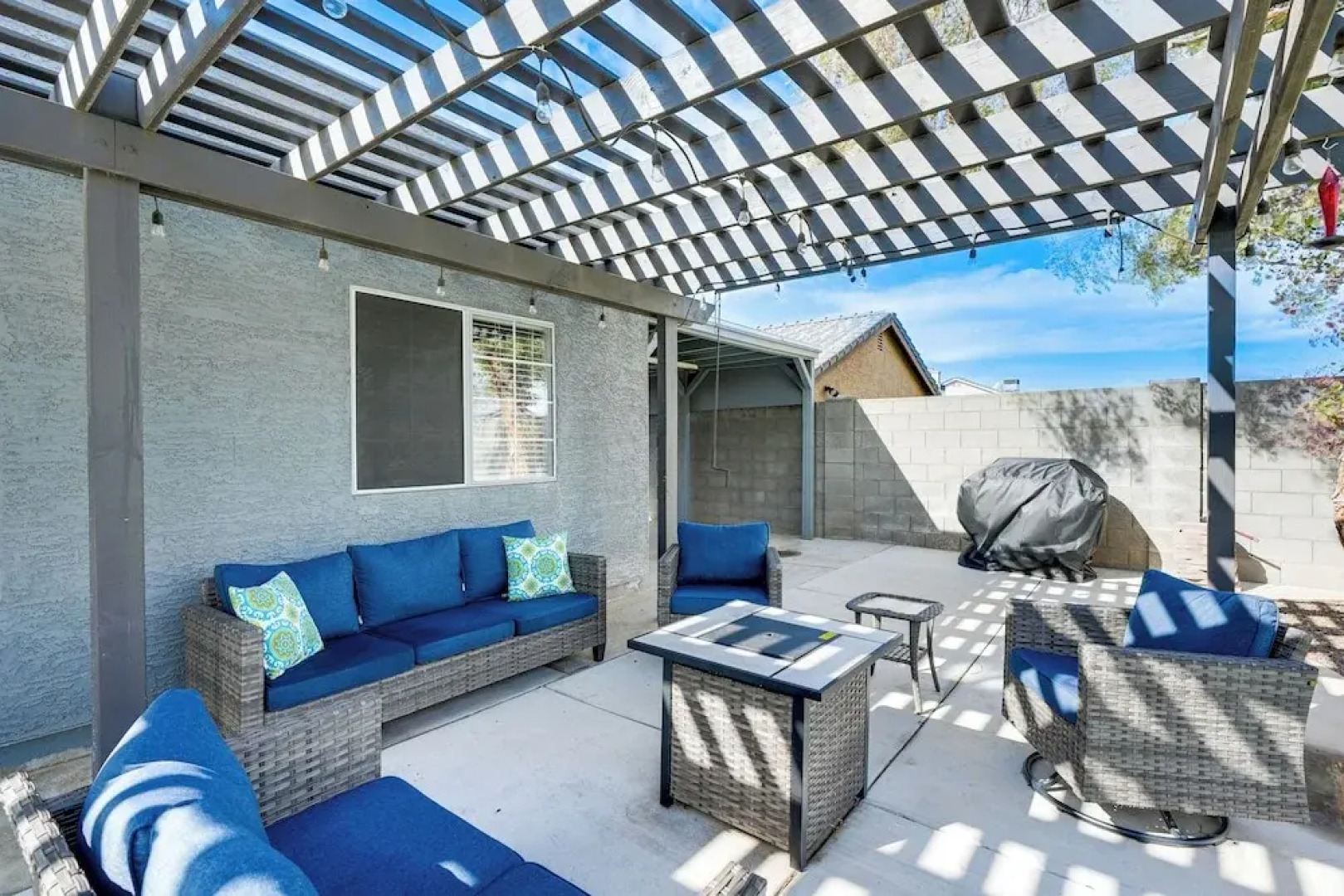 Peoria Home w/ Private Pool, Hot Tub, & Gas Grill!