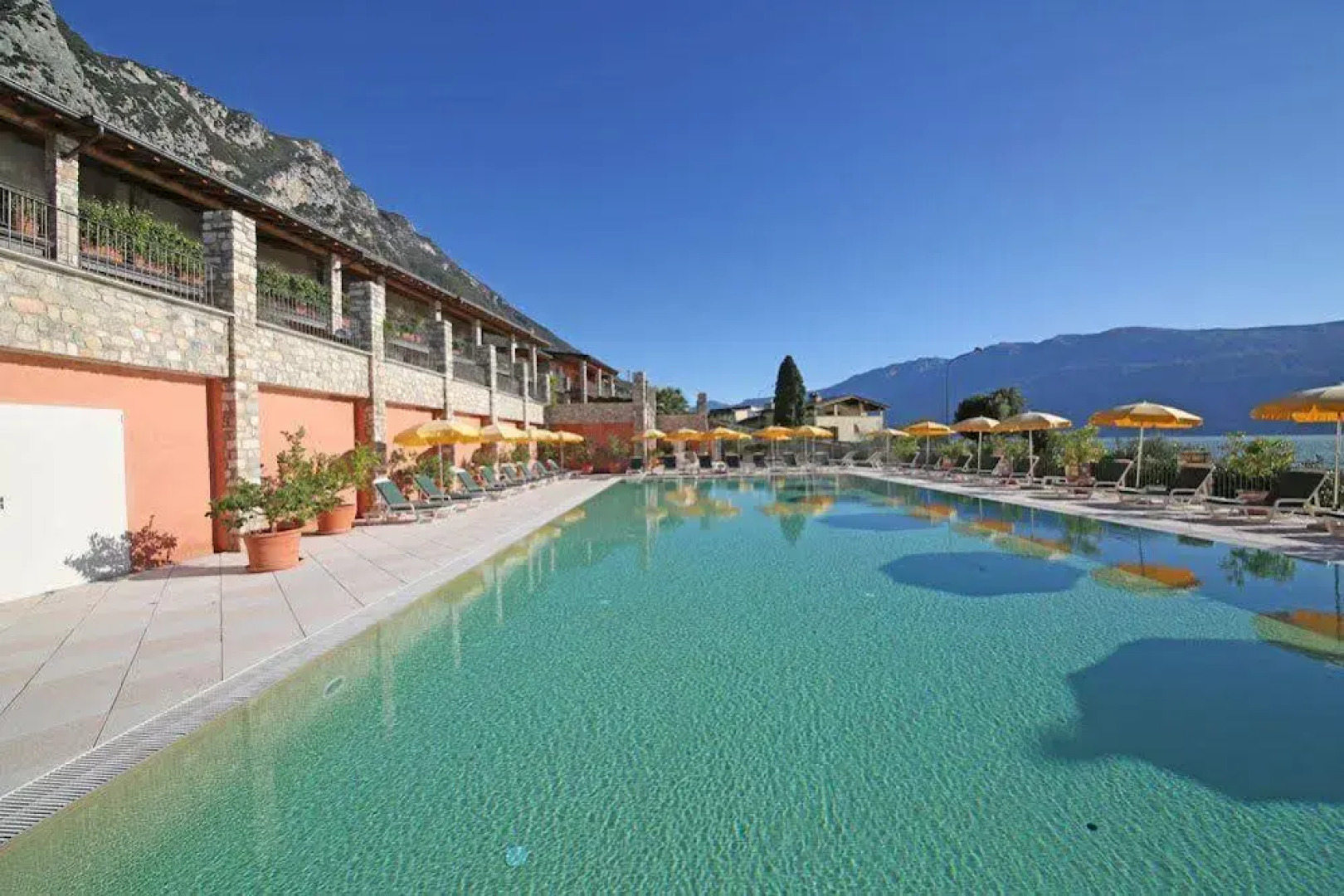 Residence Borgo Dei Limoni