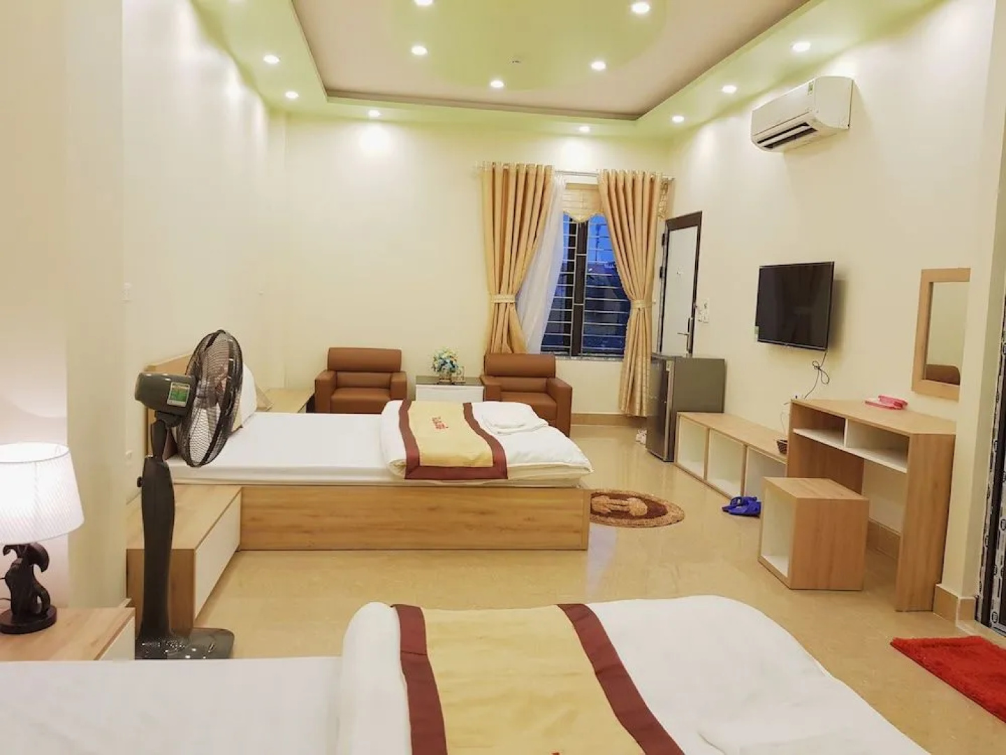 Ruby Hotel