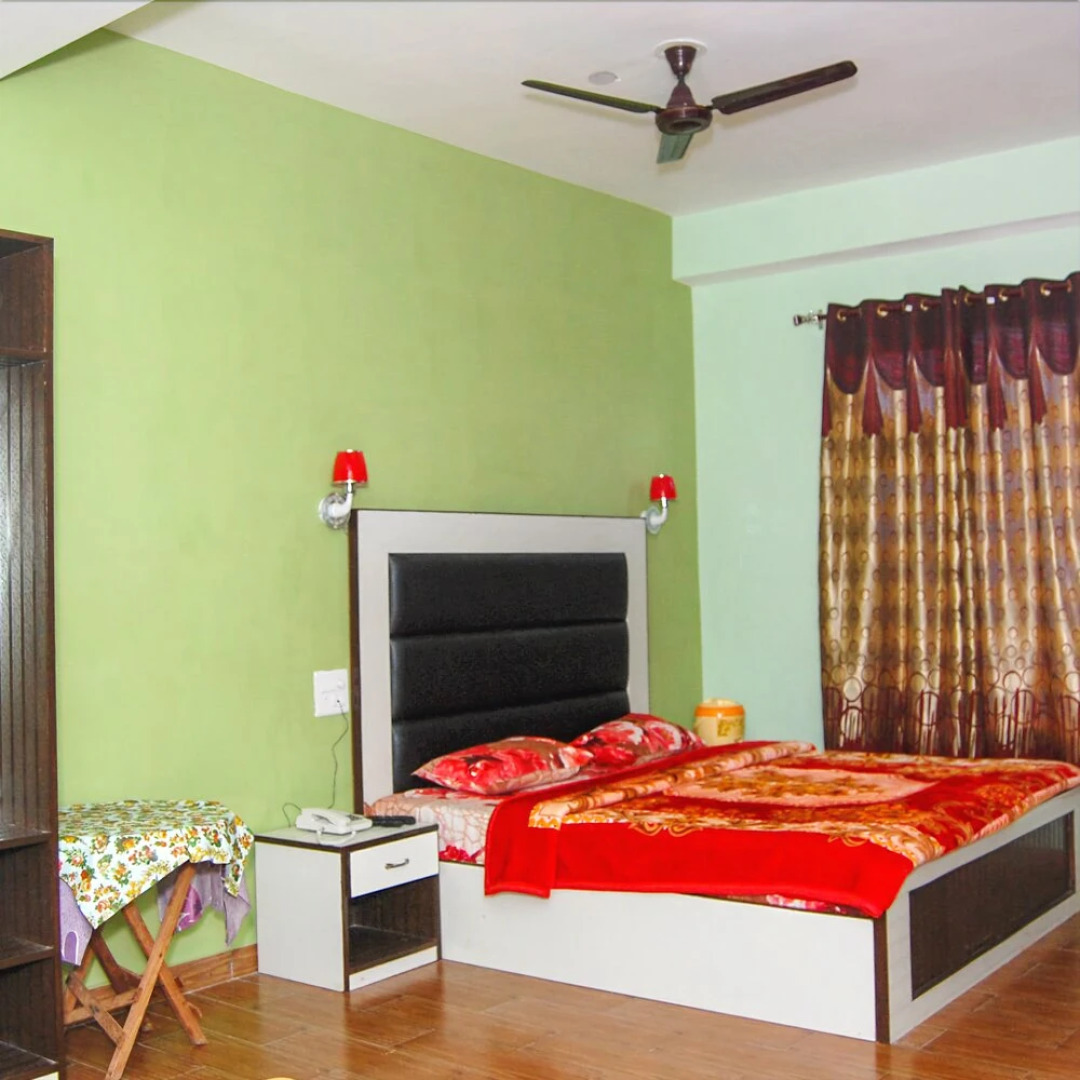 V Resorts Vatika Shoghi