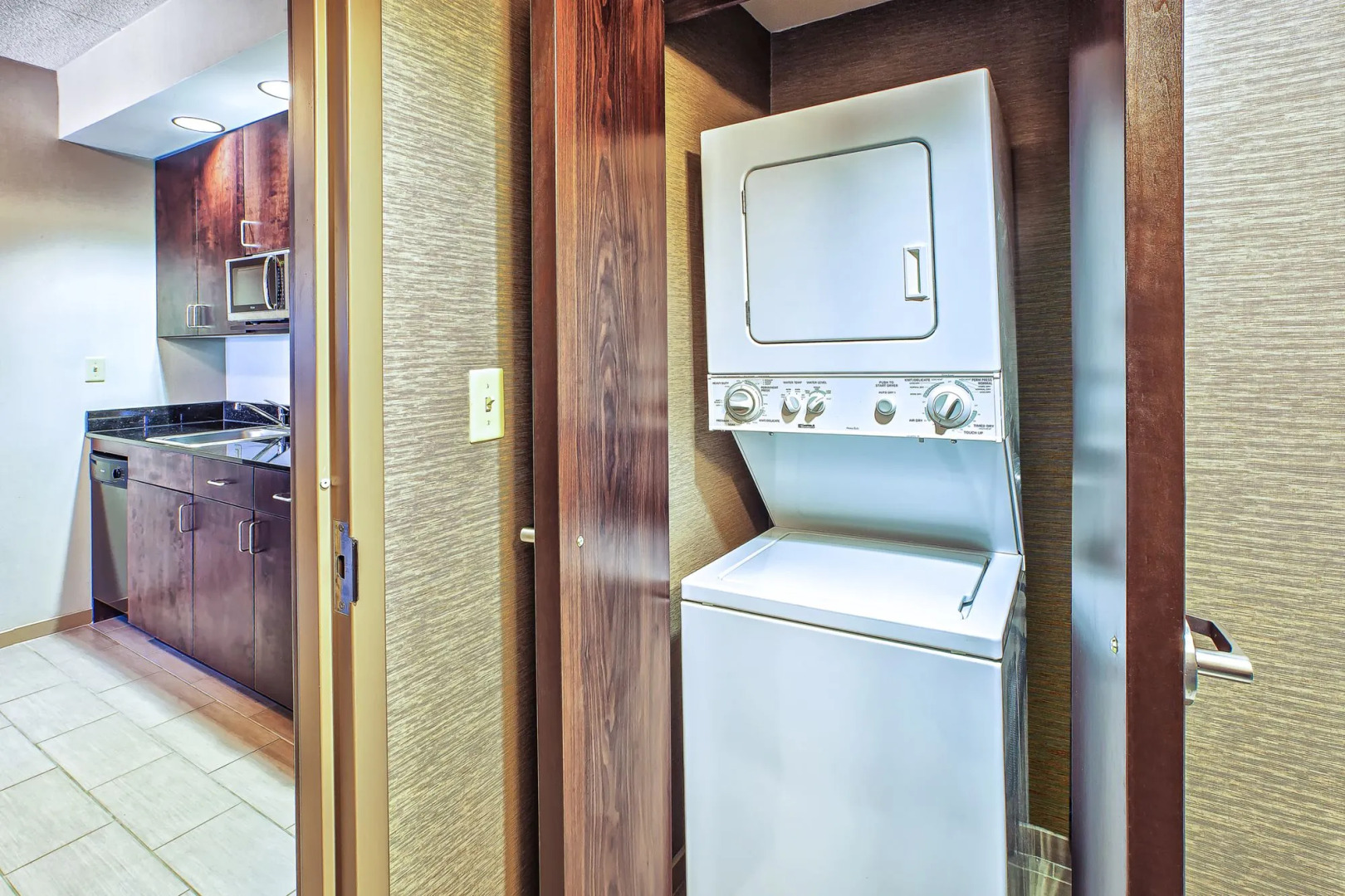 Holiday Inn Express Hotel & Suites Dayton South - I-675 by IHG