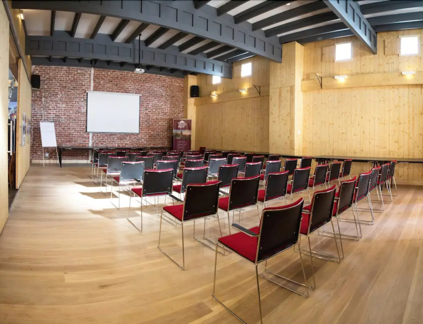 Trails End Bike Hotel