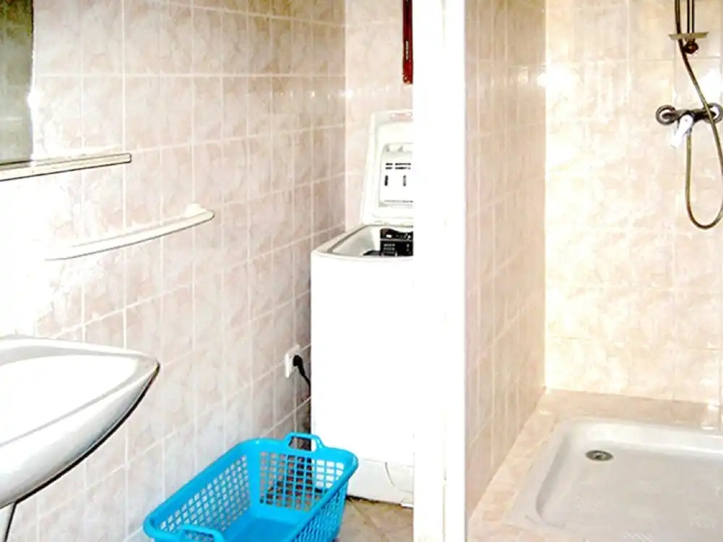 Villa With 2 Bedrooms in Mormoiron, With Private Pool and Furnished Ga