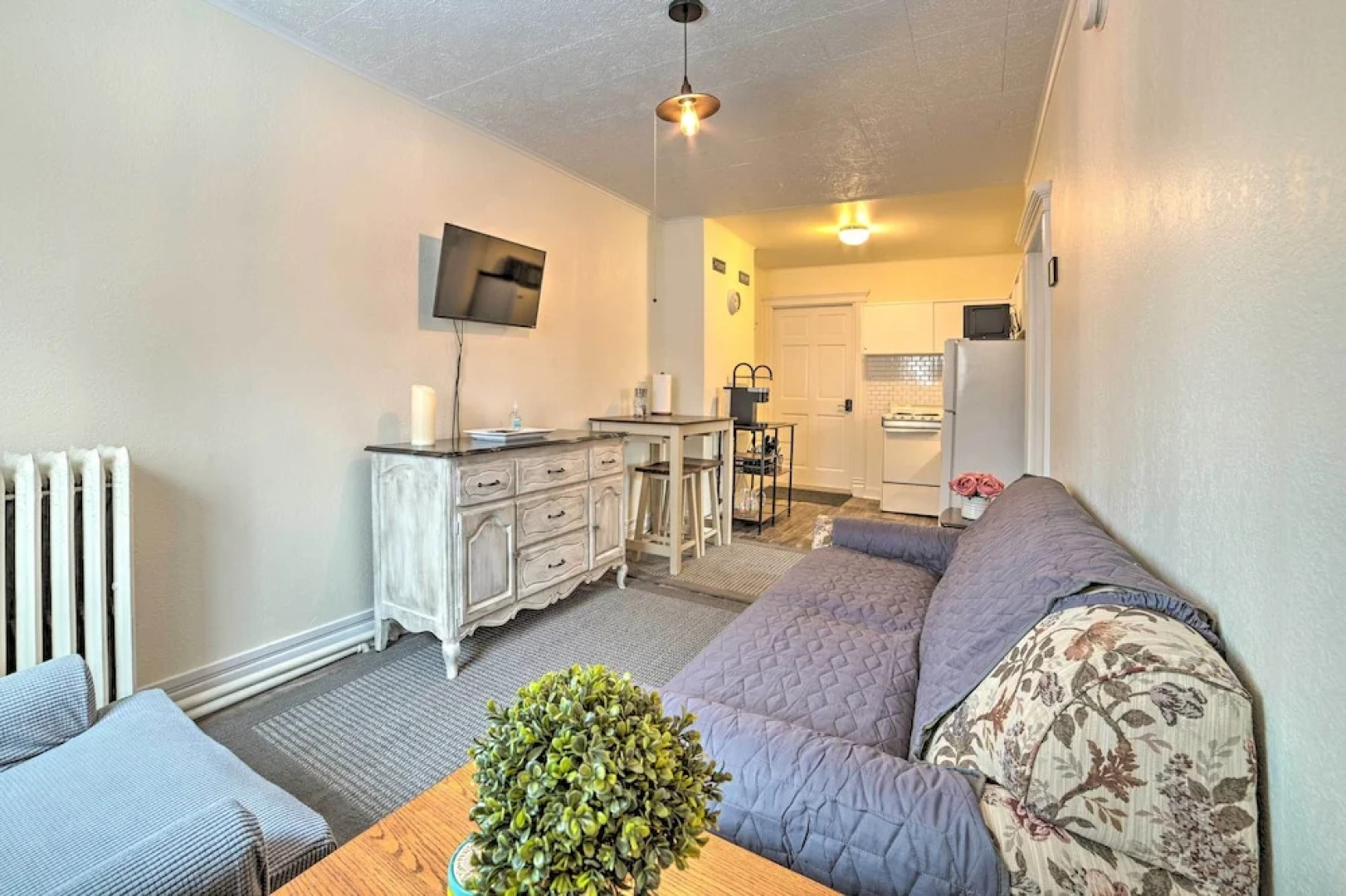 Cozy Sault St Marie Apartment - Walk to River