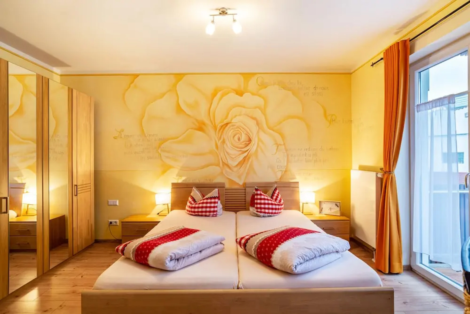 SCHUSTERjunge APARTHOTEL