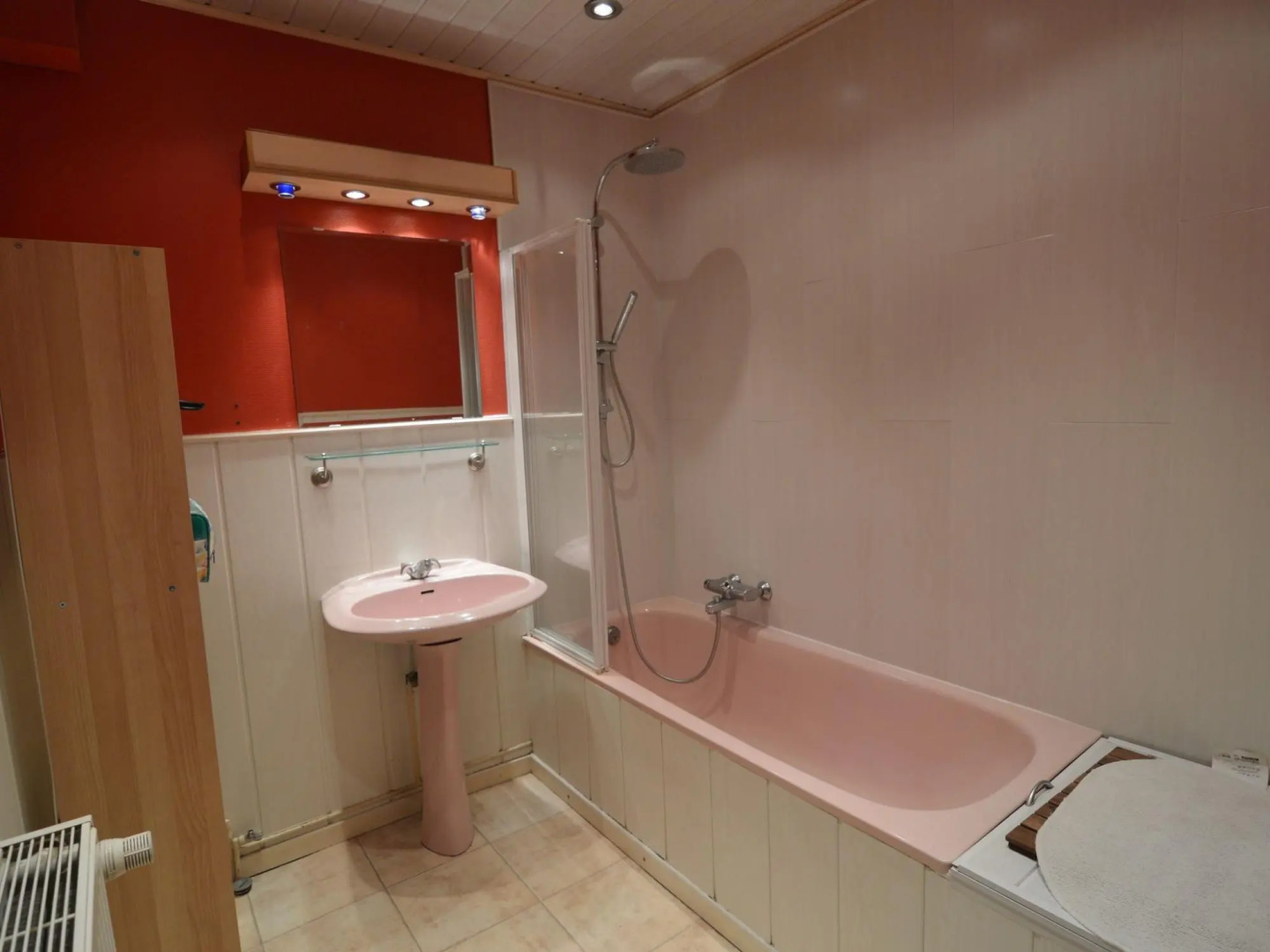 Pleasant Holiday Home in Herbeumont near Semois River