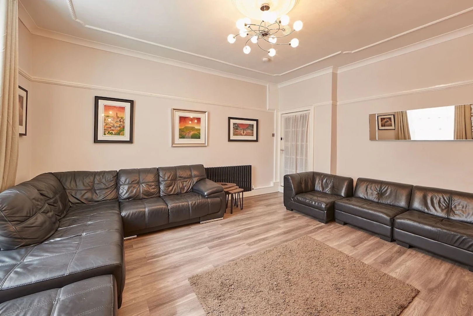 Host Stay Rosedale House