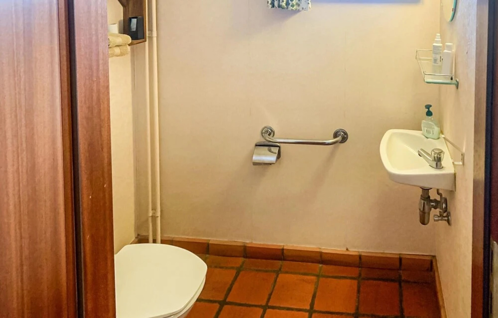 Stunning Apartment in Bastogne With 1 Bedrooms and Wifi