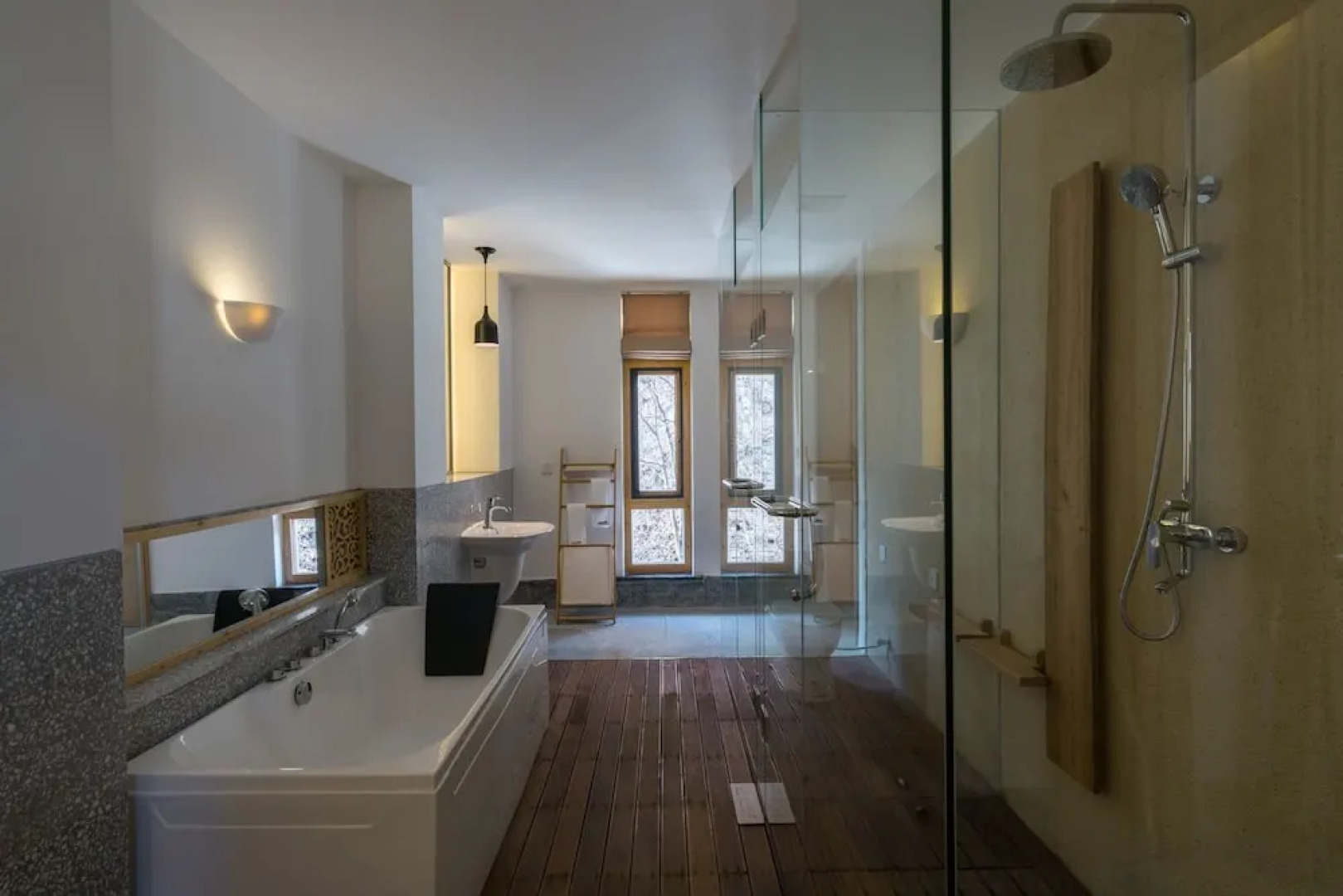 Wuhua Yishu Shouzhuo Park