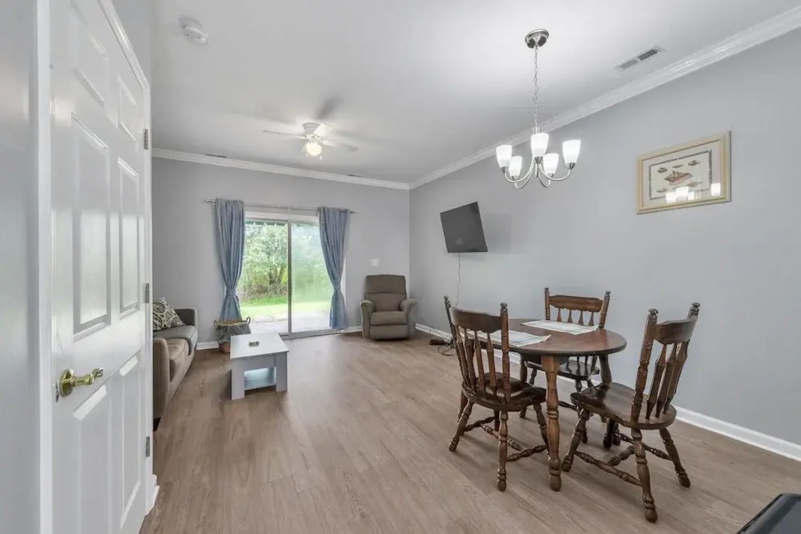 Excellent Vacation Townhome Near Myrtle Beach Adventure 2 Bedroom Townhouse by Redawning