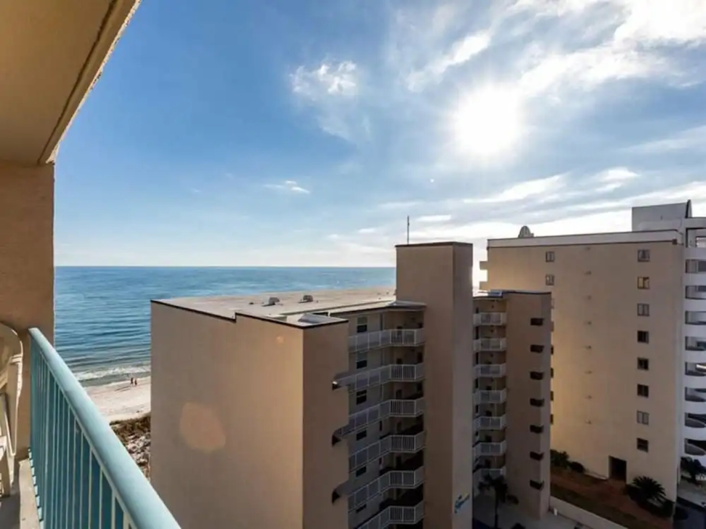 Surfin Inn by Meyer Vacation Rentals