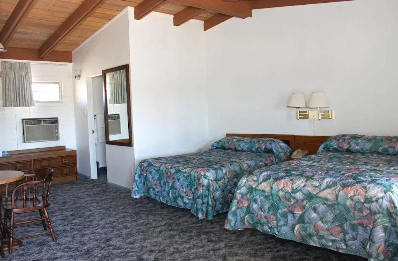 Lake Mohave Marina & Lodge