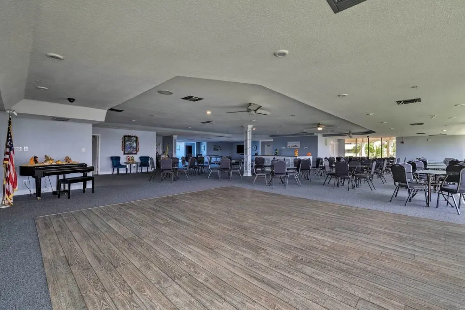 Gulf-view Condo w/ Beach Access & Patio in Hudson