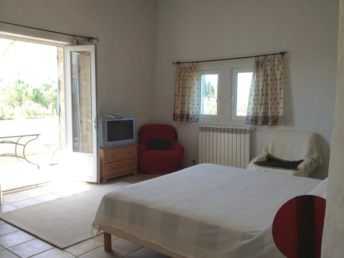 Villa With 3 Bedrooms in Maillane, With Private Pool, Enclosed Garden