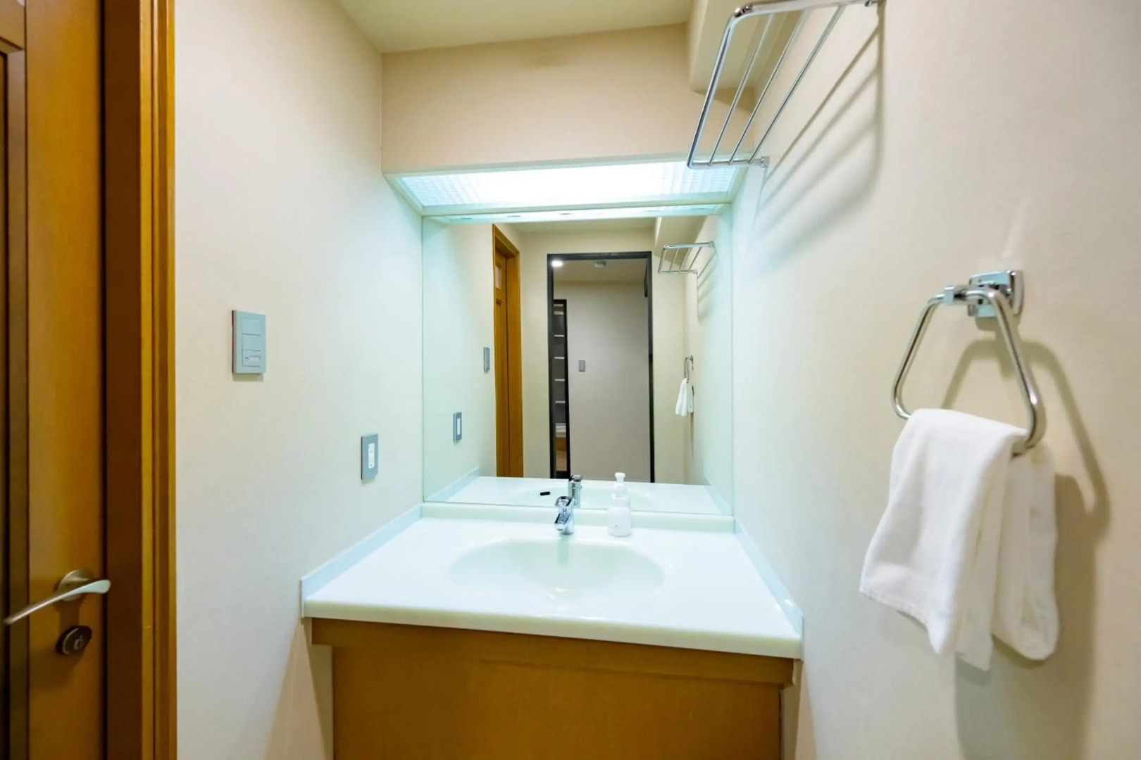 Toba Hotel International